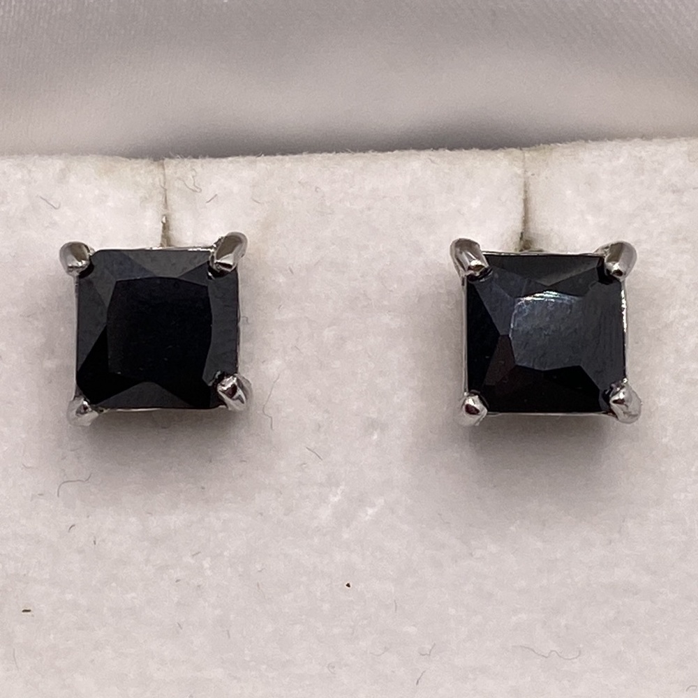 Vintage 18k White Gold Plated Onyx Square Earrings
